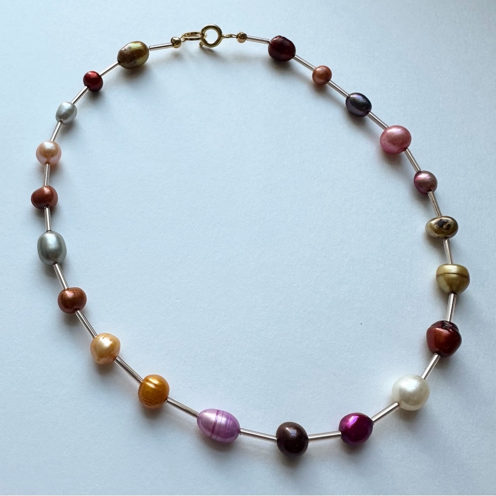 Handmade freshwater pearl necklace